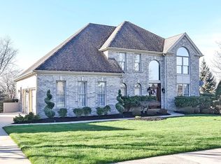 204 Spencer Ct, Coraopolis, PA 15108