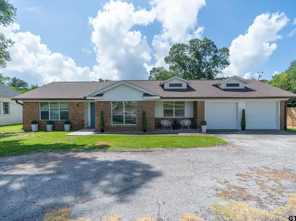 3214 Old Jacksonville Rd, Tyler, TX 75701