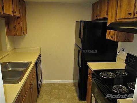 5th image of 2583 Countryside Blvd #3205