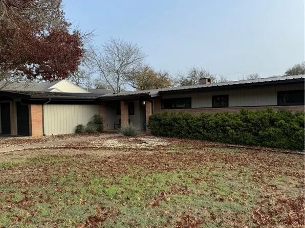 106 Laurel Rdg, San Marcos, TX 78666