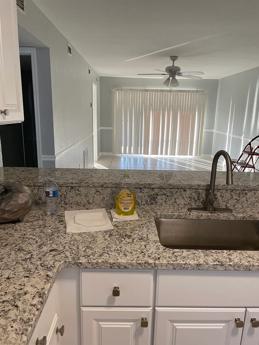 Building Photo - 25050 Sandhill Blvd #5