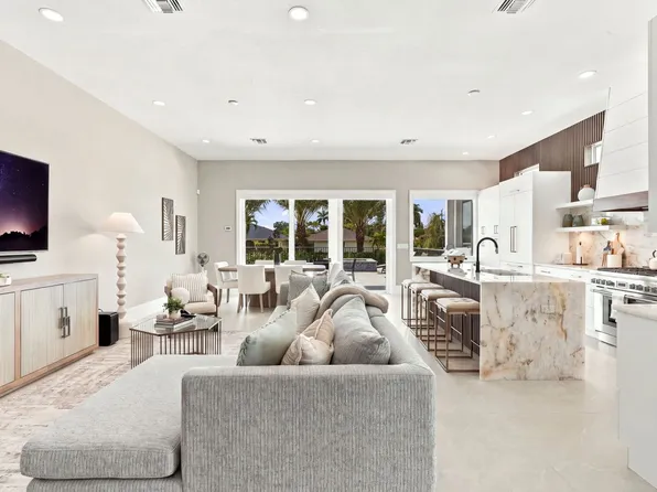 10702 6th St N Floor 1-ID1638628P, Naples, FL 34108