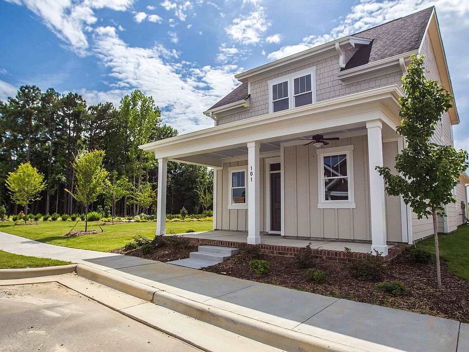 1st image of 101 Village Walk Dr