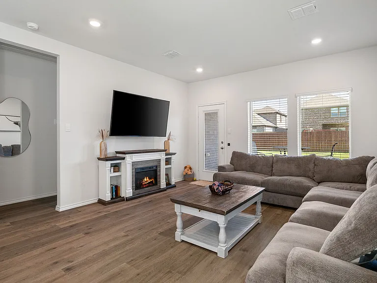 615 Joseph Rd — Photo 26