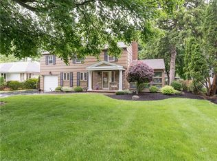 134 Penarrow Rd, Rochester, NY 14618