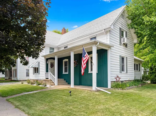 501 W Main St, Elmwood, IL 61529
