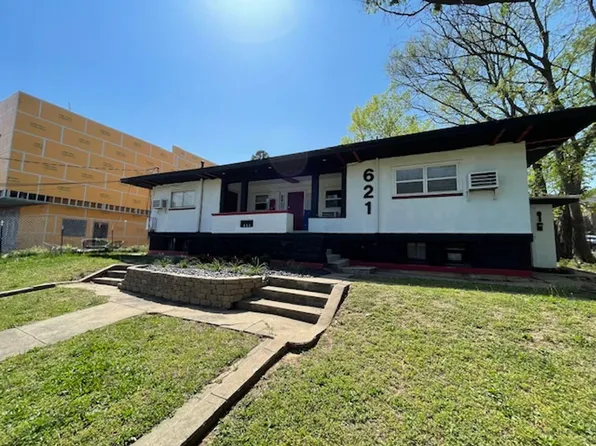 621 Leverett