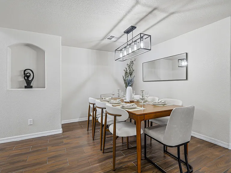 3121 Tierra Paola Ln — Photo 4