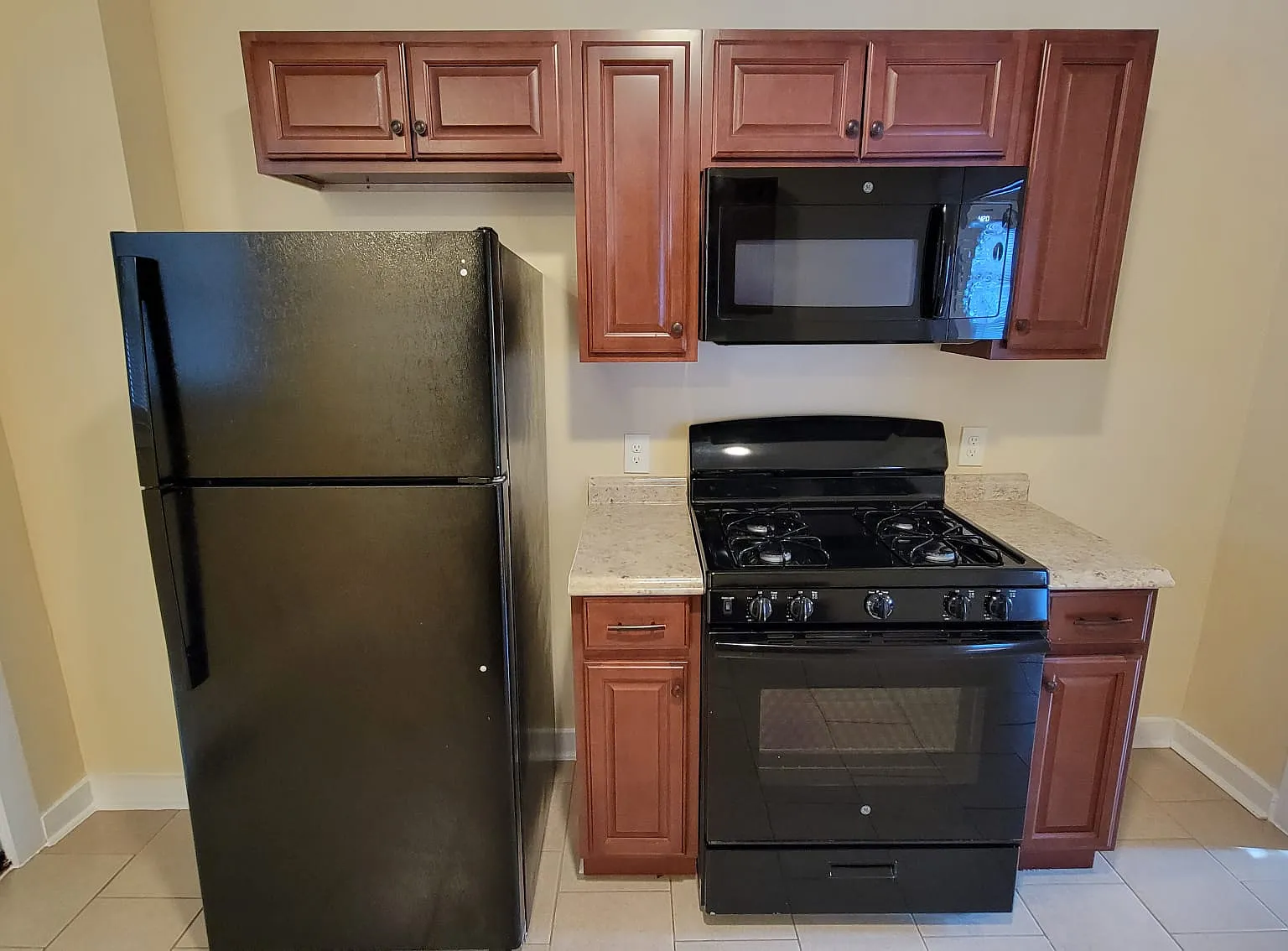 1 bed, $1,325 — Photo 3