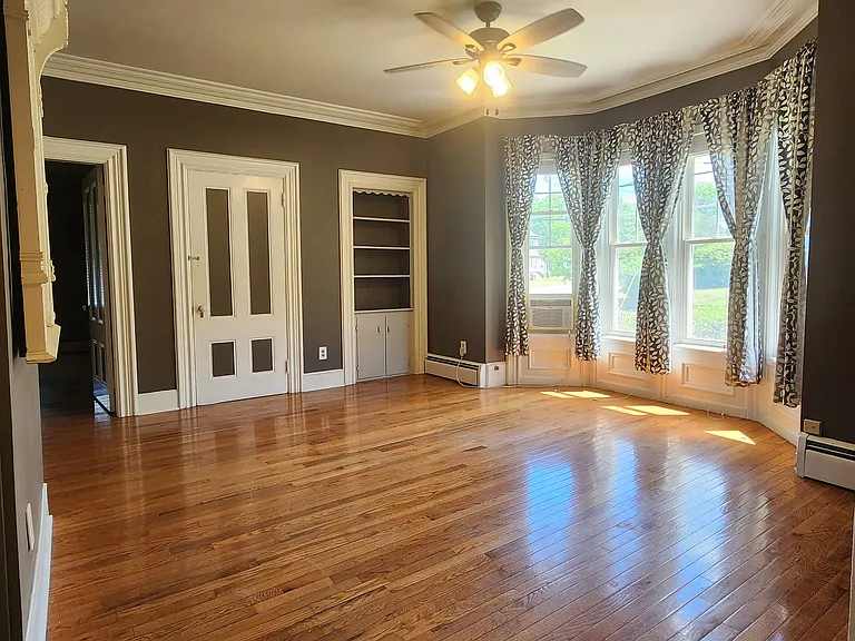 35 Fairview Ave #1 — Photo 10