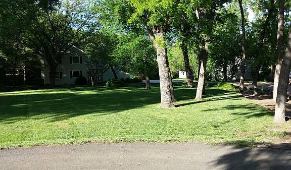 View from cul-de-sac