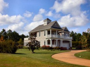 5 Moon Ct, Cape Charles, VA 23310