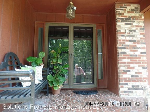 2nd image of 100 Doral Ct
