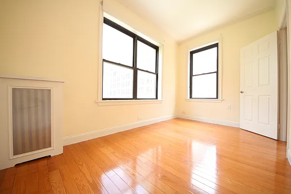 Rented by (Legacy) NY Quality Living Uptown | media 23