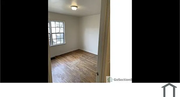 4501 74th St N — Photo 5
