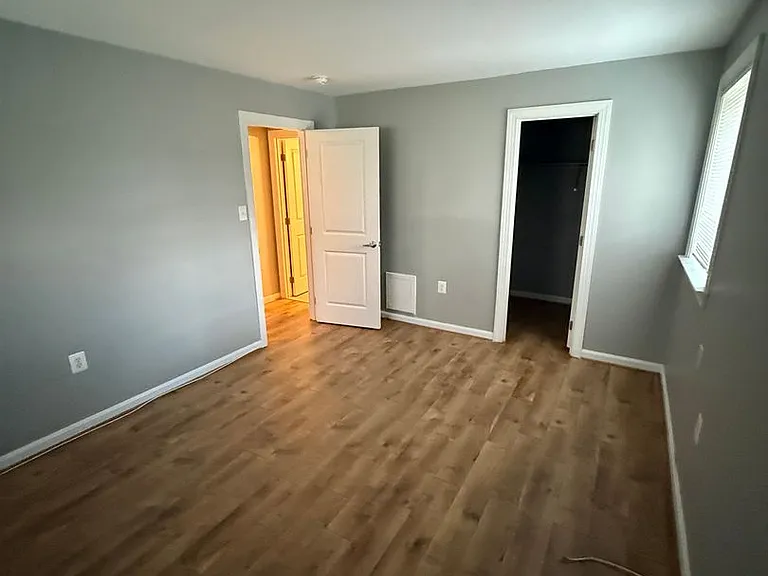 3101 Naylor Rd SE #104 — Photo 12