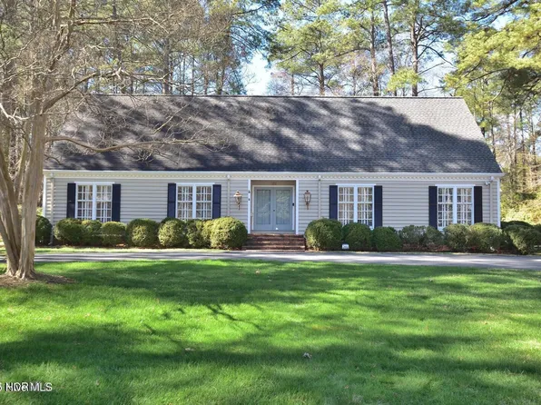 322 Gravely Dr, Rocky Mount, NC 27804