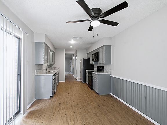 5th image of 3235 Whittle Way