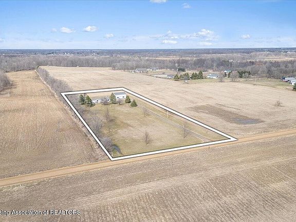 4th image of 5385 Faragher Rd