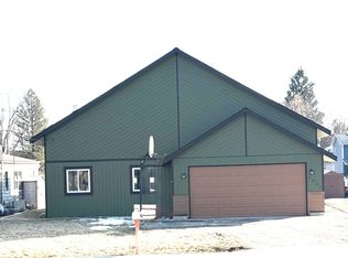 2907 Gregg Dr, McHenry, IL 60050