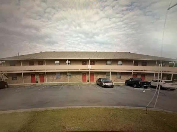 2404 McConnell Cir APT 8, White Hall, AR 71602