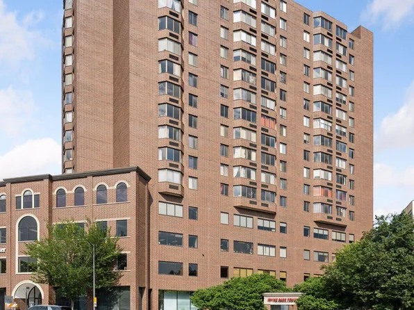 360 Sherman St #1604, Saint Paul, MN 55102