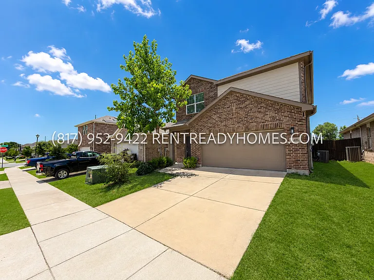 419 Covington Cv — Photo 3