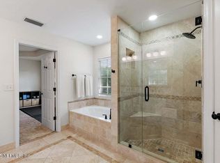 11079 Castlemain Cir E, Jacksonville, FL 32256