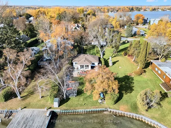 989 Little Cedar Ave, Innisfil, ON L0L 1W0