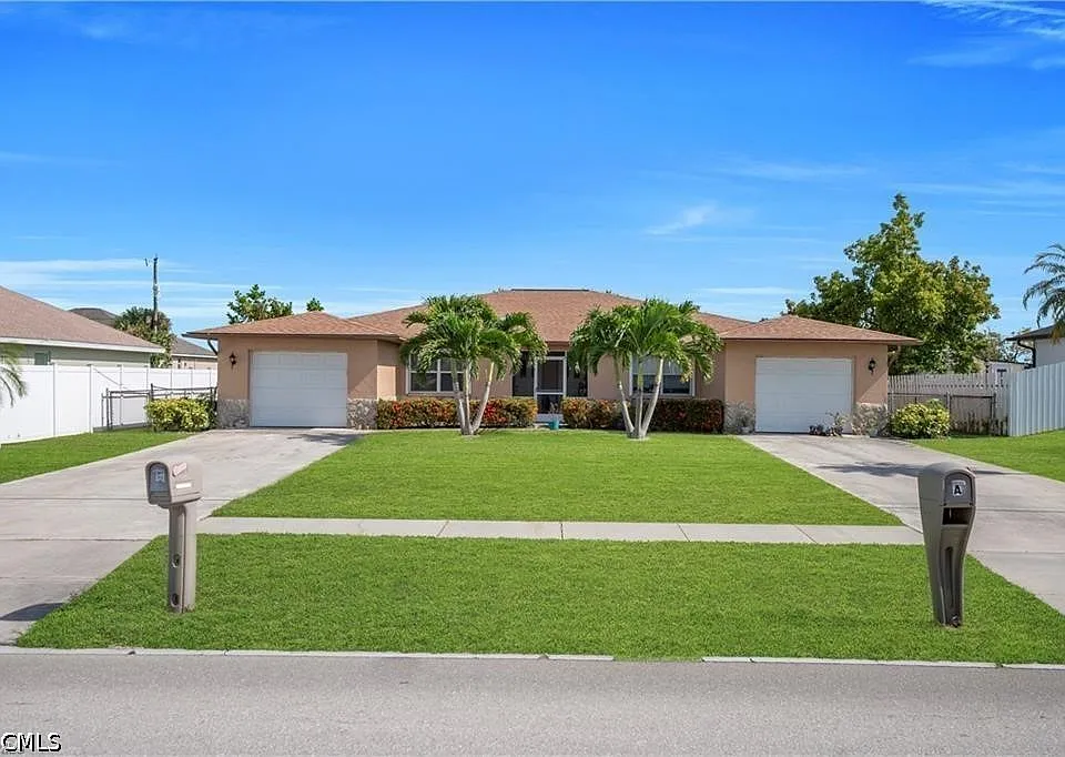836 SW Trafalgar Pkwy #B