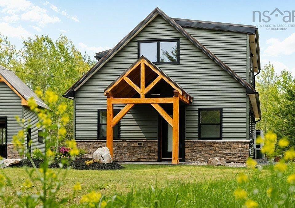1st image of 32 Bella Vista Ln