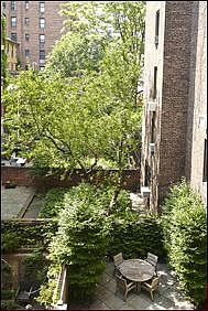 4th image of 321 2nd Ave APT 3R