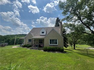 9471 Noblestown Rd, Mc Donald, PA 15057