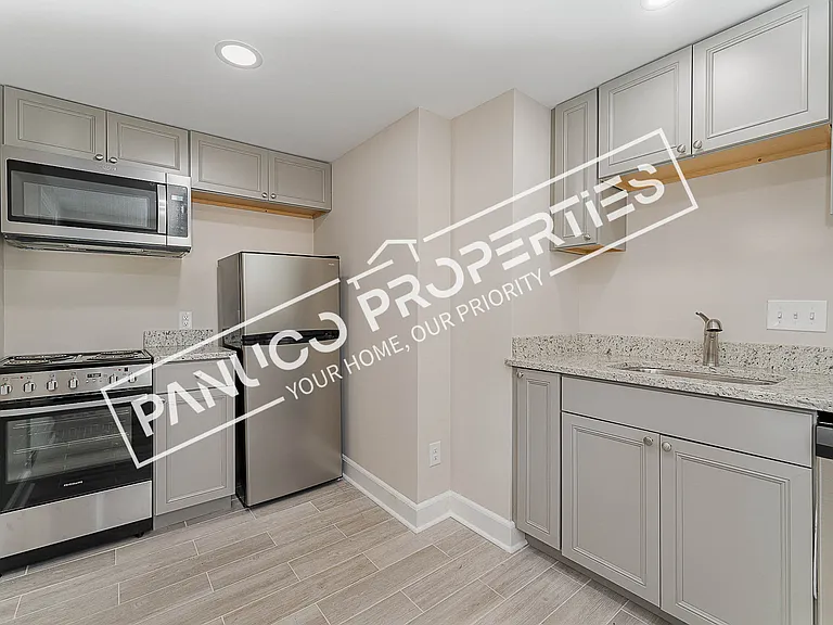 108 Adams St — Photo 8