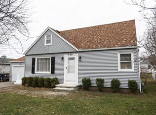 460 N Park Dr, Rochester, NY 14609