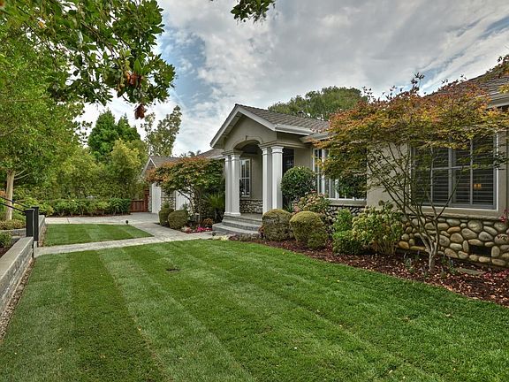 4th image of 17422 Pleasant View Ave