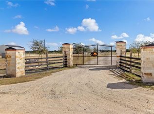 241284 Mile 7 W, Edcouch, TX 78538