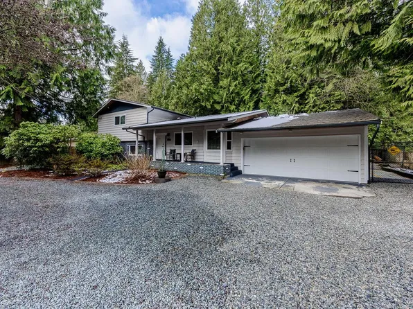 11277 Graham St, Maple Ridge, BC V2W 1M9