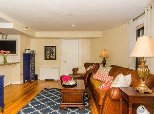242 Beacon St APT 2, Boston, MA 02116