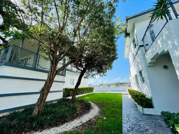 940 Bay Dr #7, Miami Beach, FL 33141