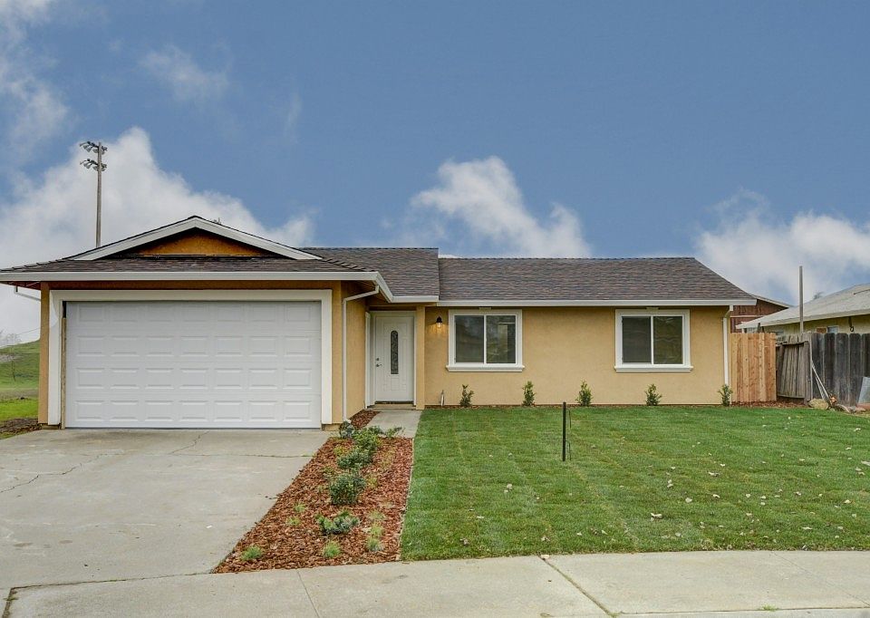 1st image of 122 Walden Dr