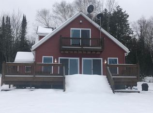 9131 E Northshore Dr, Sault Sainte Marie, MI 49783