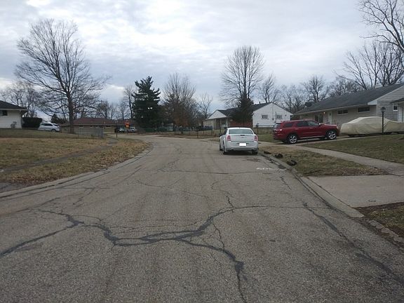 4th image of 1267 Murat Ct