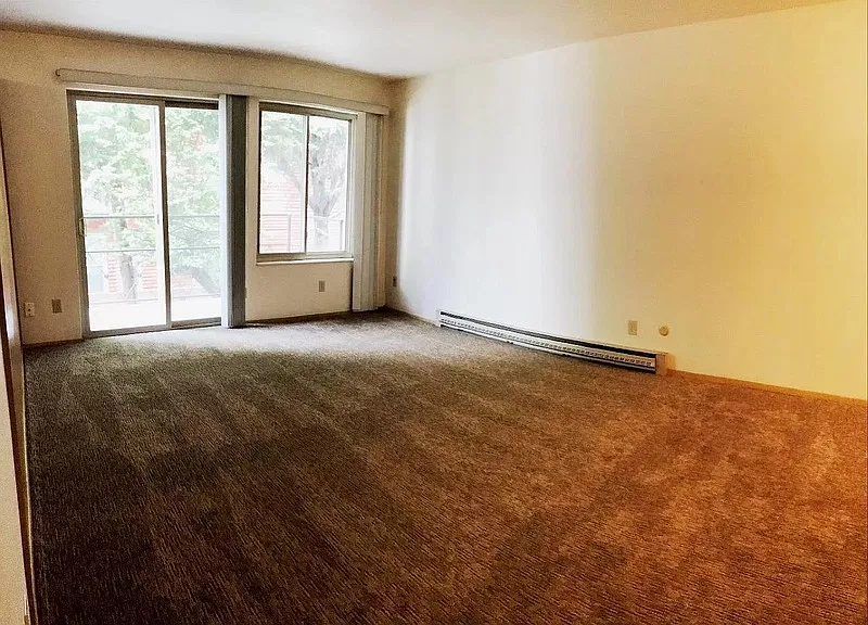 1 bed, 1.0 bath, 660 sqft, $1,525 — Photo 2