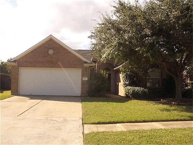 1st image of 3807 Sabrina Oaks Ln