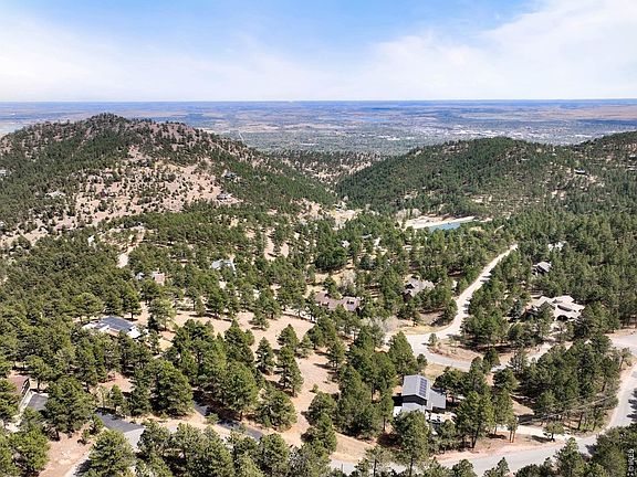 5th image of 61 Wild Horse Cir