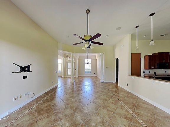 4th image of 15212 Heron Hideaway Cir