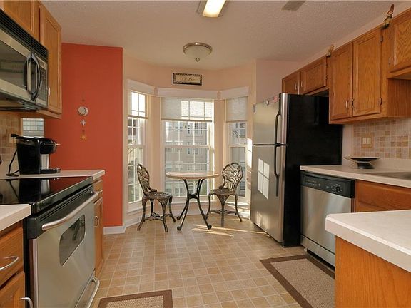 2nd image of 200 Fox Hollow Dr APT 307