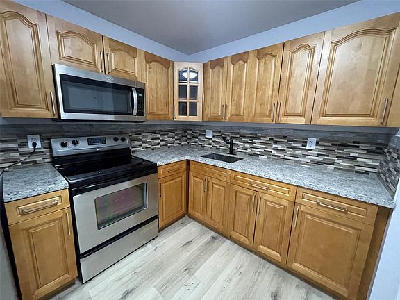 3rd image of 4750 NW 22nd Court #110