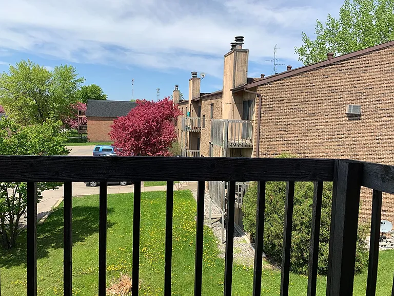 Gatewood Apartments — Photo 56